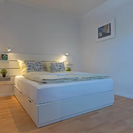 Am Park - O Apartment Laboe
